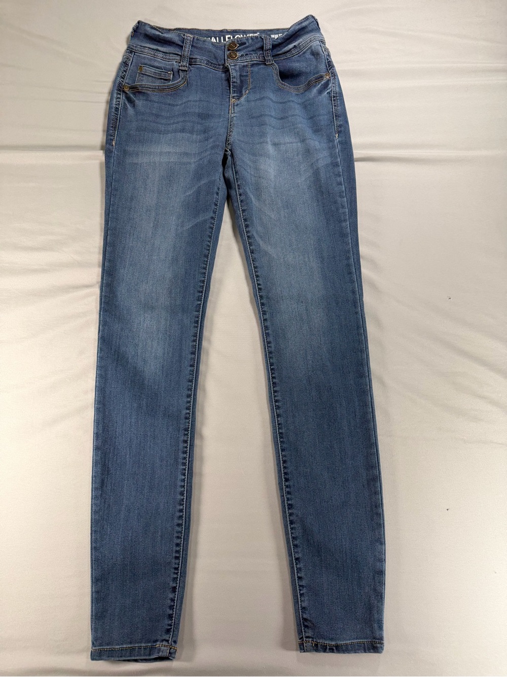 WallFlower InstaSoft Skinny Jeans Size 5 Long Blue Denim #1123